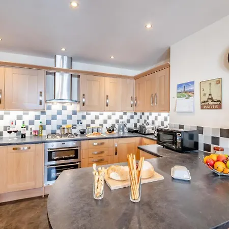 2 Bed In Oc-w811 公寓