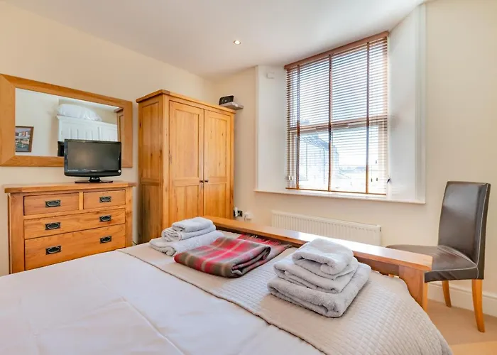 2 Bed In Oc-w811 *
