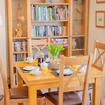 2 Bed In Oc-w811 Апартаменты